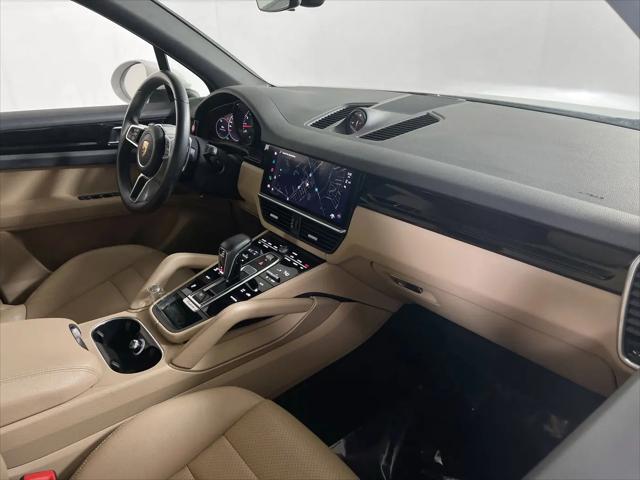 2022 Porsche Cayenne Cayenne
