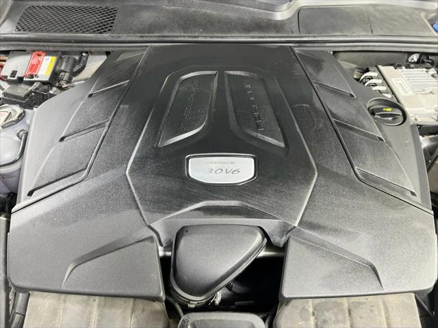 2022 Porsche Cayenne Cayenne