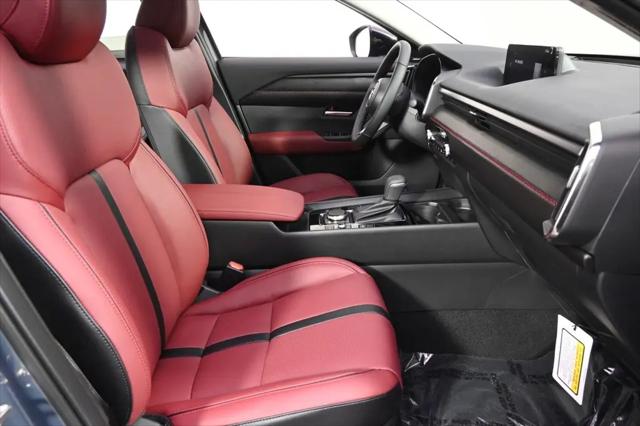2026 Mazda CX-50 Hybrid Premium Plus