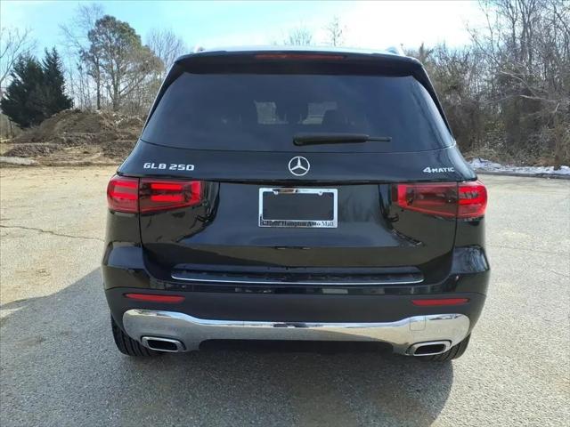 2026 Mercedes-Benz GLB 4MATIC
