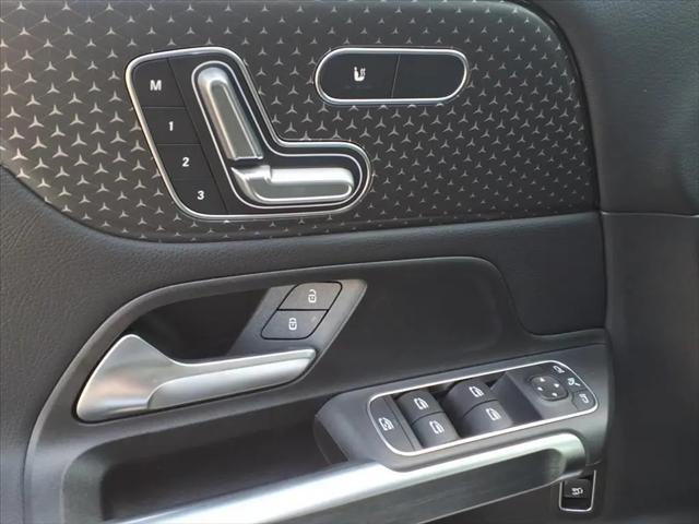 2026 Mercedes-Benz GLB 4MATIC
