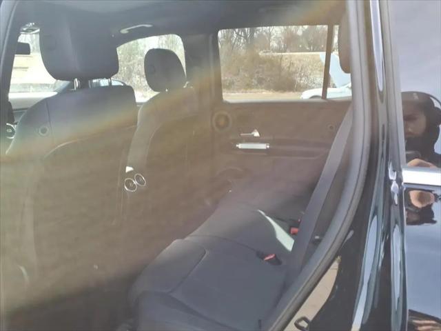 2026 Mercedes-Benz GLB 4MATIC