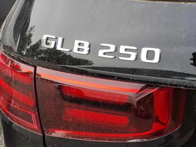 2026 Mercedes-Benz GLB 4MATIC