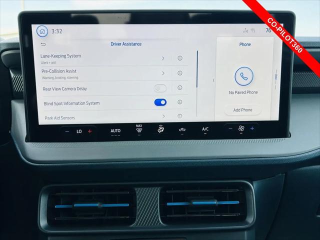 2026 Ford Maverick Lobo Standard