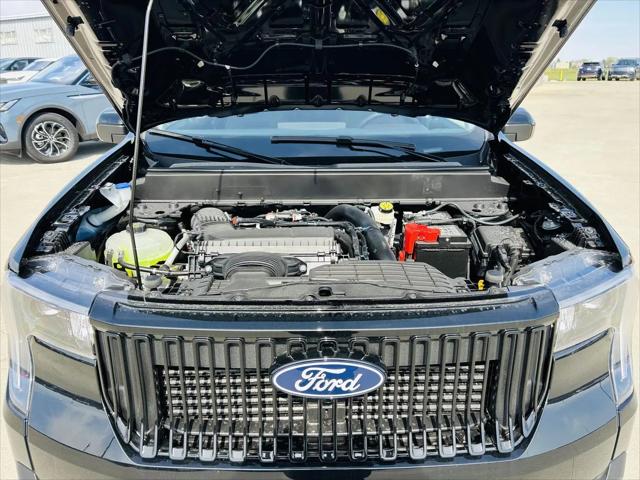2026 Ford Maverick Lobo Standard