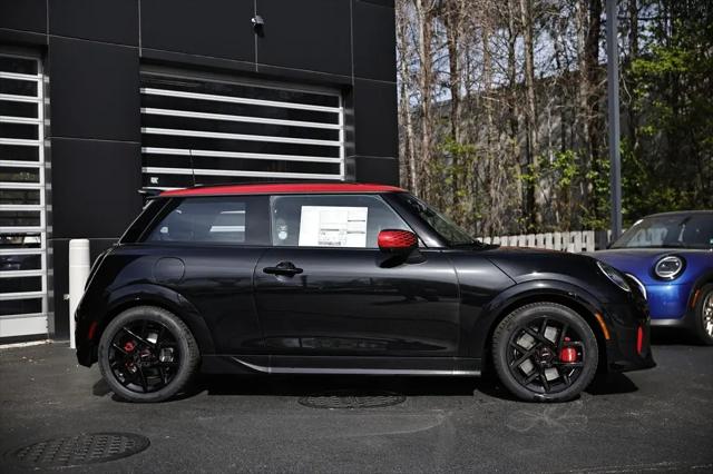 2026 MINI Hardtop JCW