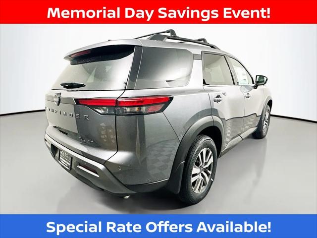 2026 Nissan Pathfinder SL