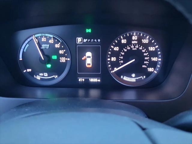 2017 Hyundai Sonata Plug-In Hybrid Plug-In Hybrid Base