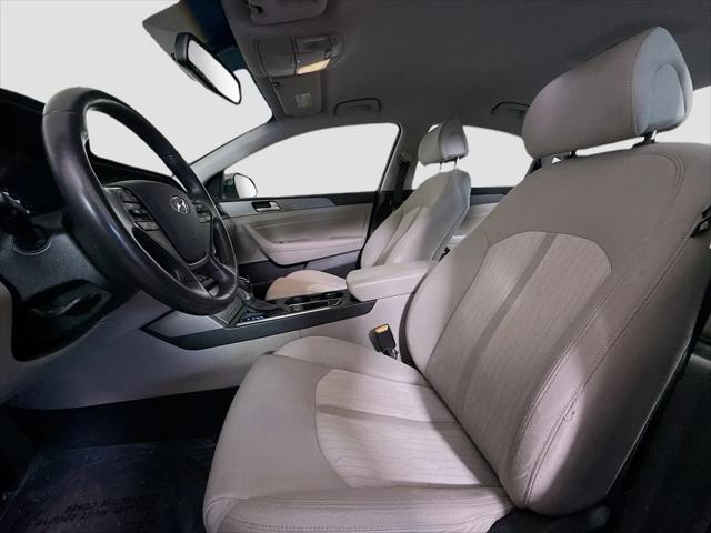2017 Hyundai Sonata Plug-In Hybrid Plug-In Hybrid Base