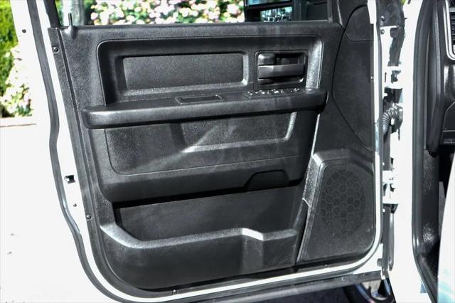 2024 Ram 2500 Tradesman Crew Cab 4x2 8' Box