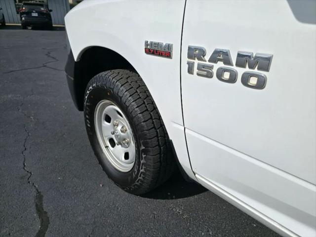2017 Ram 1500 Tradesman Regular Cab 4x4 8' Box