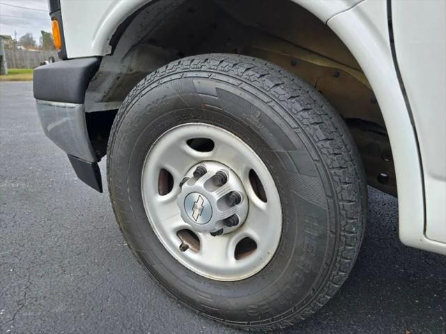 2019 Chevrolet Express Work Van