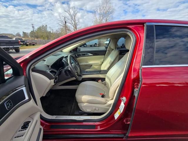 2016 Lincoln MKZ Base