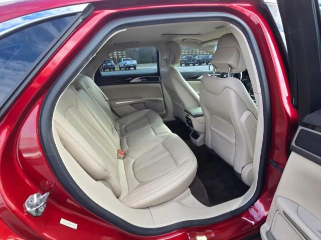 2016 Lincoln MKZ Base