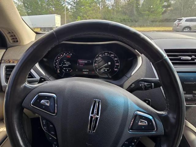 2016 Lincoln MKZ Base