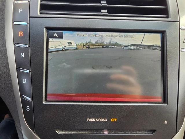 2016 Lincoln MKZ Base
