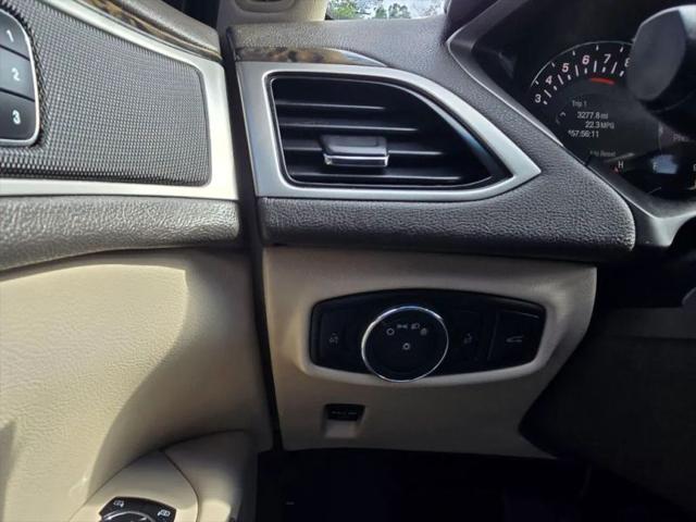2016 Lincoln MKZ Base