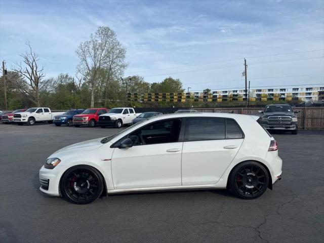 2016 Volkswagen Golf GTI S w/Performance Package 4-Door