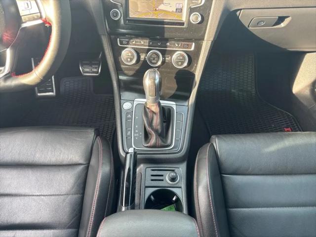 2016 Volkswagen Golf GTI S w/Performance Package 4-Door