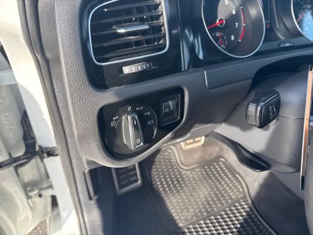 2016 Volkswagen Golf GTI S w/Performance Package 4-Door