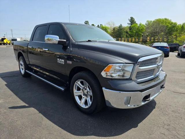 2018 Ram 1500 Lone Star Silver Crew Cab 4x2 5'7" Box