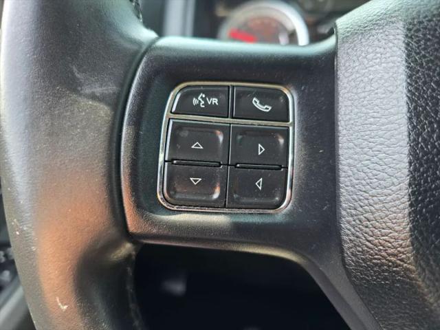2018 Ram 1500 Lone Star Silver Crew Cab 4x2 5'7" Box