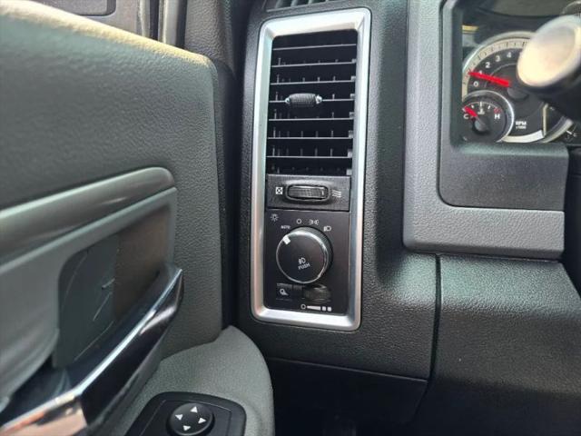 2018 Ram 1500 Lone Star Silver Crew Cab 4x2 5'7" Box