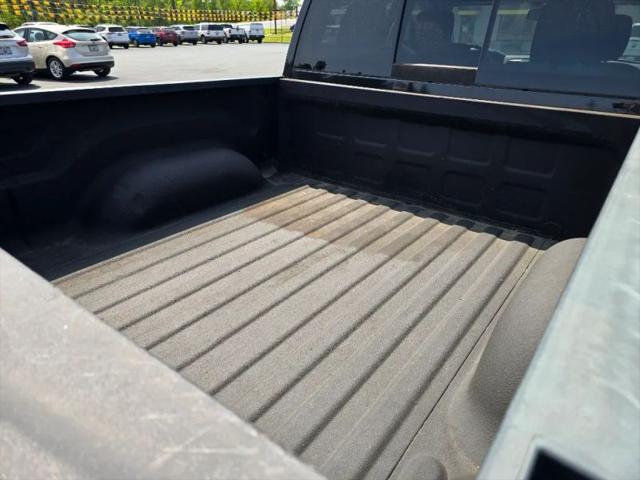 2018 Ram 1500 Lone Star Silver Crew Cab 4x2 5'7" Box
