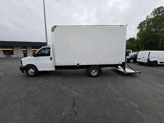 2017 Chevrolet Express Cutaway Work Van