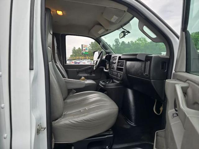 2017 Chevrolet Express Cutaway Work Van