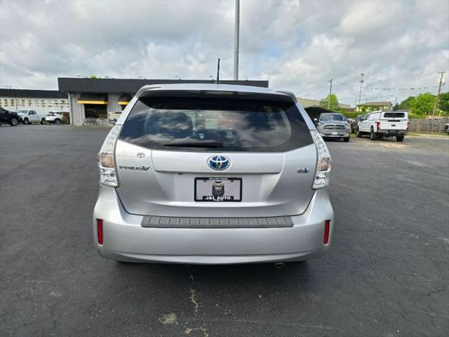 2013 Toyota Prius v Two