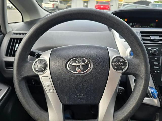 2013 Toyota Prius v Two
