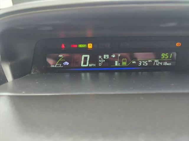 2013 Toyota Prius v Two