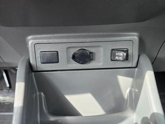 2013 Toyota Prius v Two