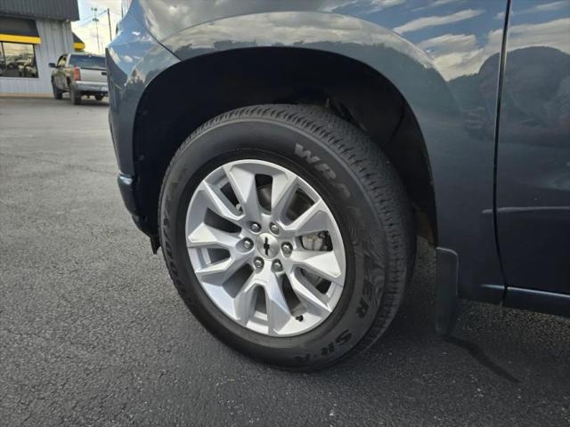 2020 Chevrolet Silverado 1500 2WD Crew Cab Short Bed Custom