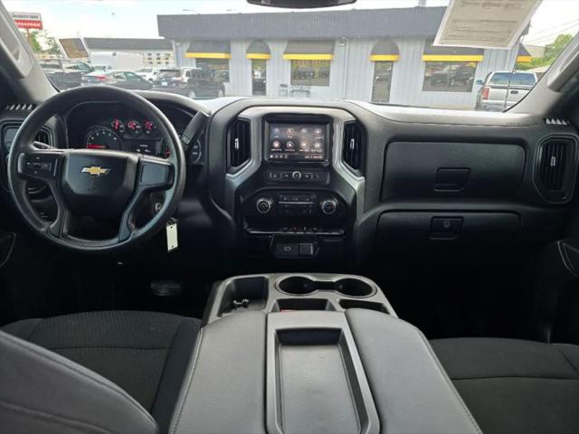2020 Chevrolet Silverado 1500 2WD Crew Cab Short Bed Custom