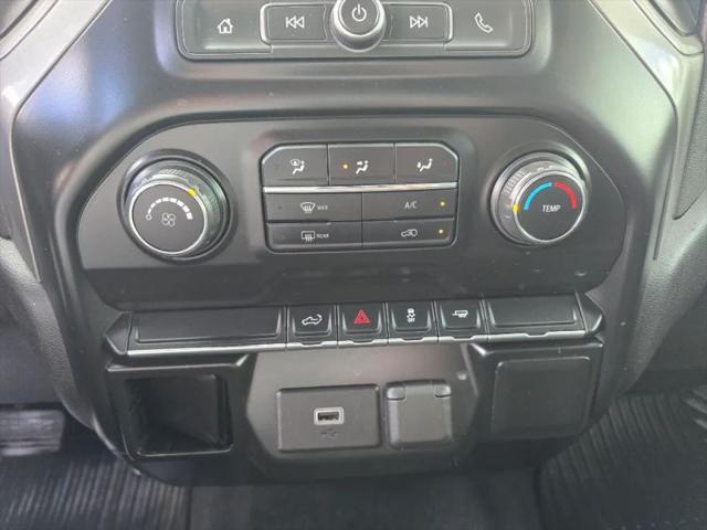 2020 Chevrolet Silverado 1500 2WD Crew Cab Short Bed Custom