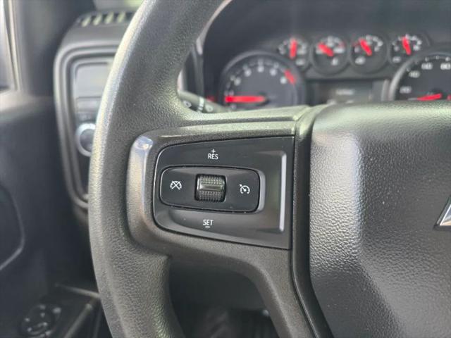 2020 Chevrolet Silverado 1500 2WD Crew Cab Short Bed Custom