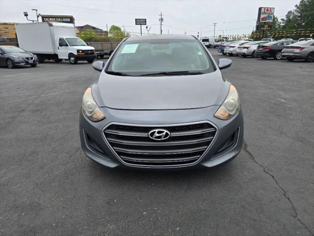 2017 Hyundai Elantra GT Base