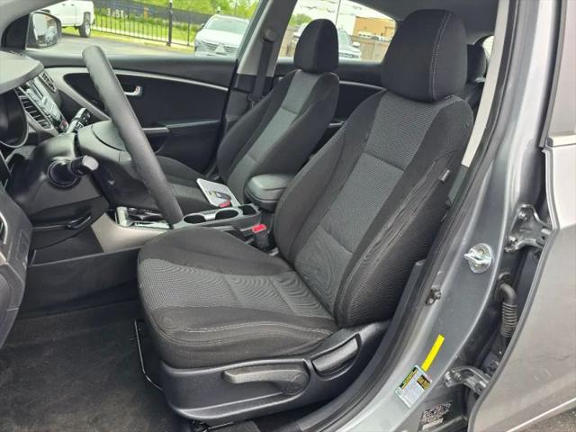 2017 Hyundai Elantra GT Base