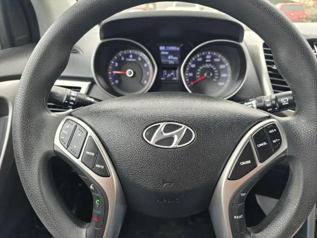 2017 Hyundai Elantra GT Base