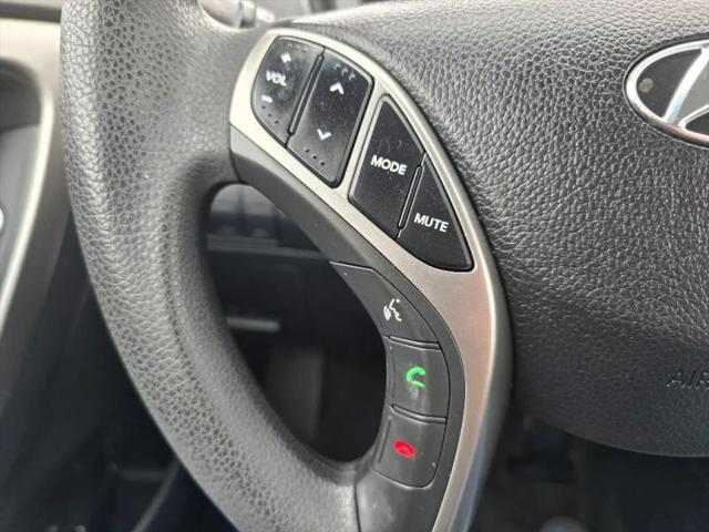 2017 Hyundai Elantra GT Base