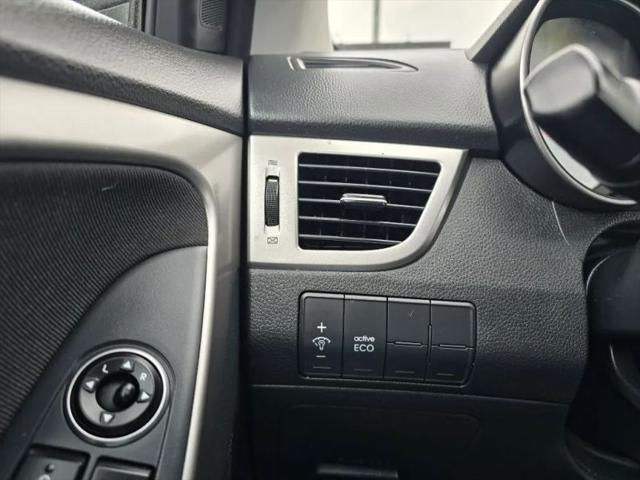 2017 Hyundai Elantra GT Base