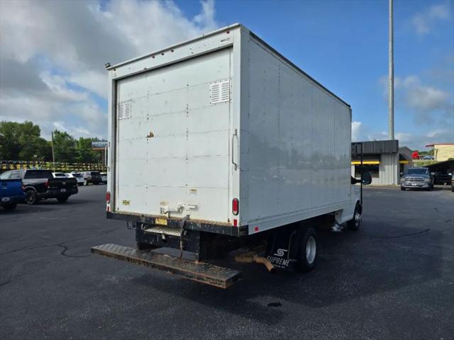 2019 Chevrolet Express Cutaway 4500 4500 Van
