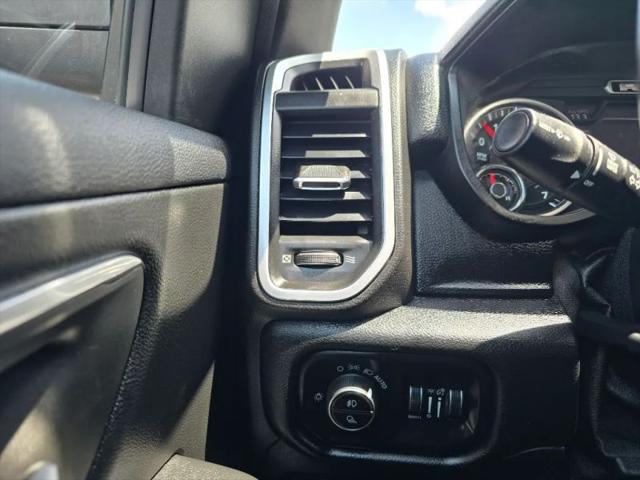 2019 Ram 1500 Big Horn/Lone Star Crew Cab 4x4 5'7" Box
