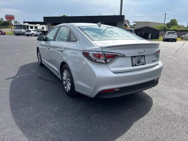 2016 Hyundai Sonata Hybrid SE