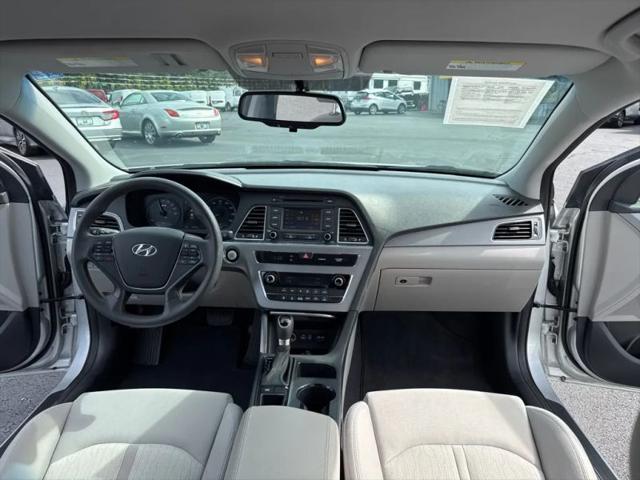 2016 Hyundai Sonata Hybrid SE
