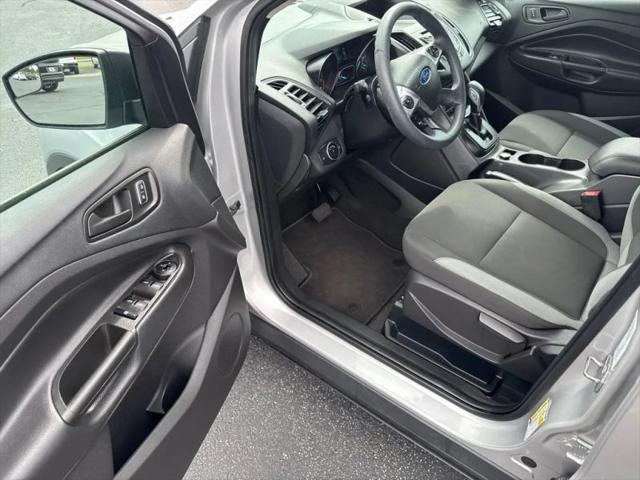 2016 Ford Escape S