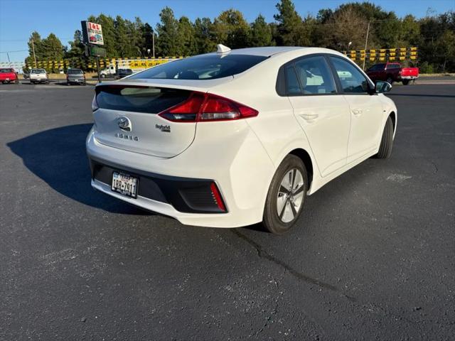 2020 Hyundai IONIQ Hybrid Blue