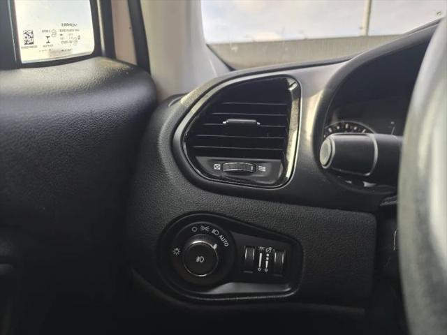 2018 Jeep Renegade Altitude FWD